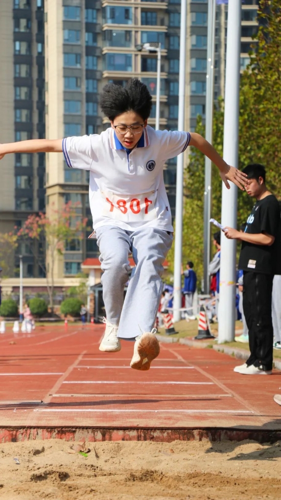 云图片