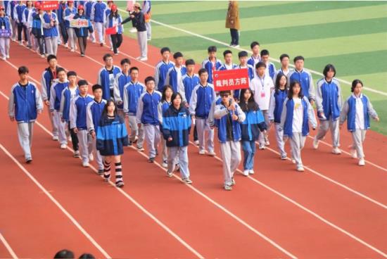 云图片