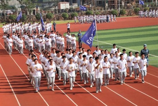 云图片