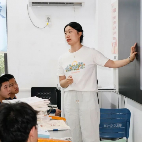 云图片