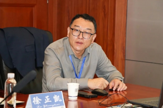 云图片
