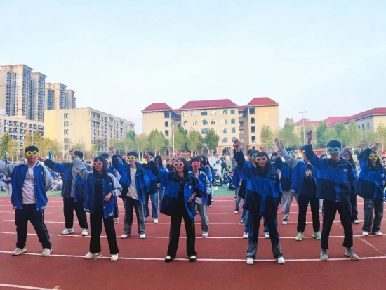 云图片