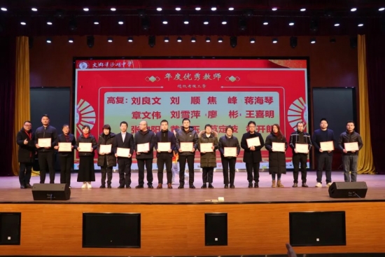 云图片