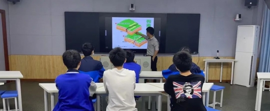 云图片