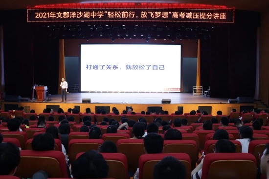 云图片