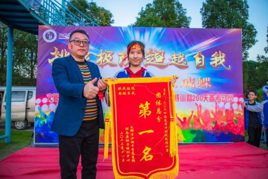 云图片