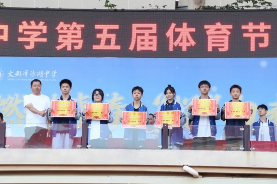 云图片