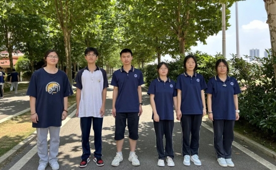 云图片