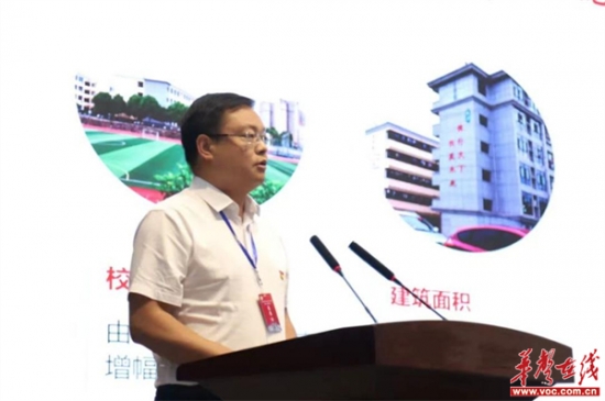 云图片