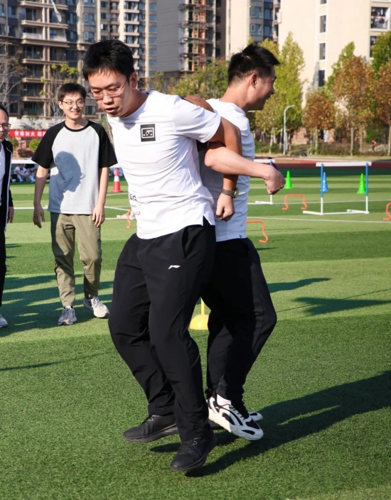 云图片