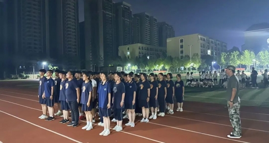 云图片