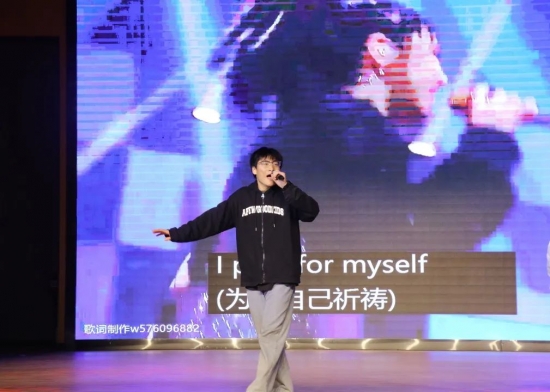 云图片