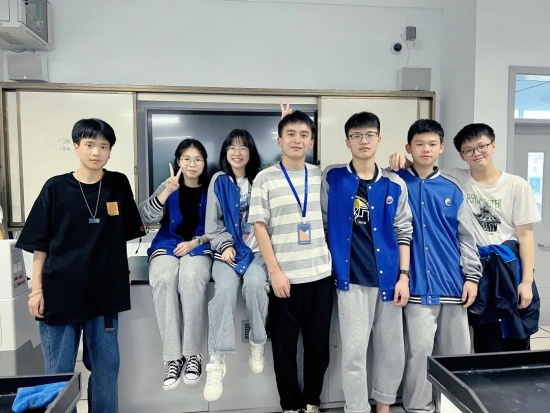 云图片