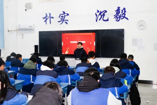 云图片