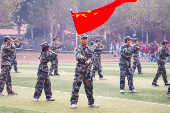 云图片
