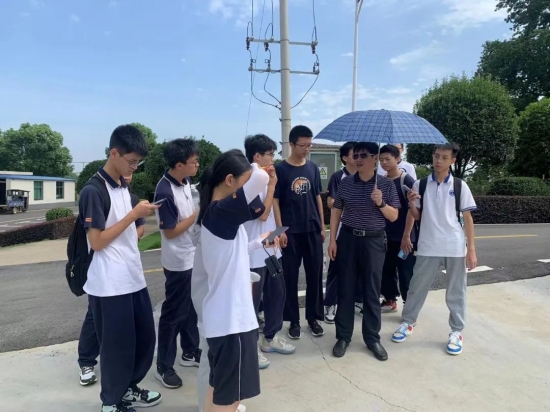 云图片