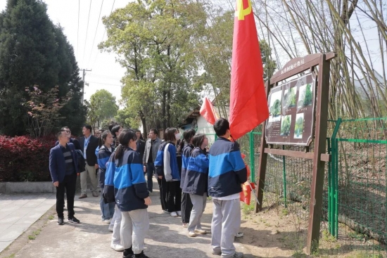 云图片