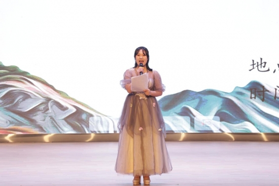 云图片