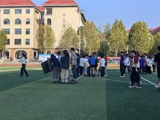 云图片