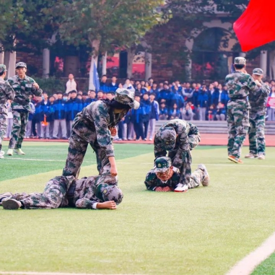 云图片