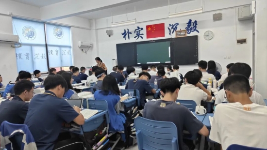 云图片