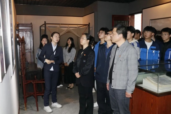 云图片