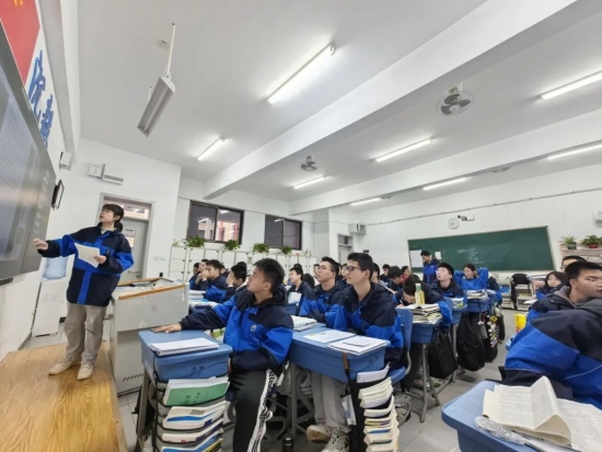 云图片