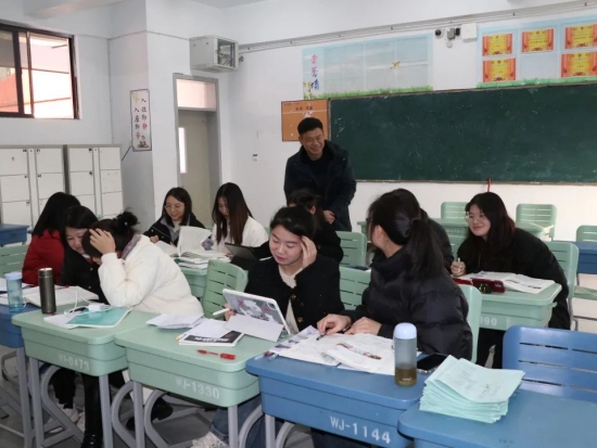 云图片