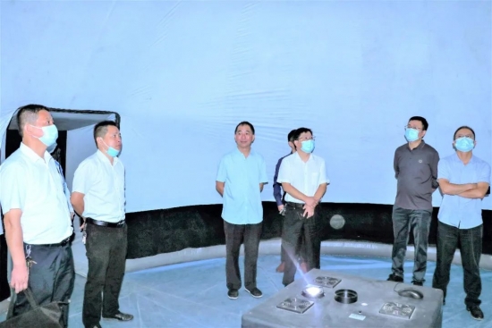 云图片