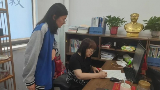云图片