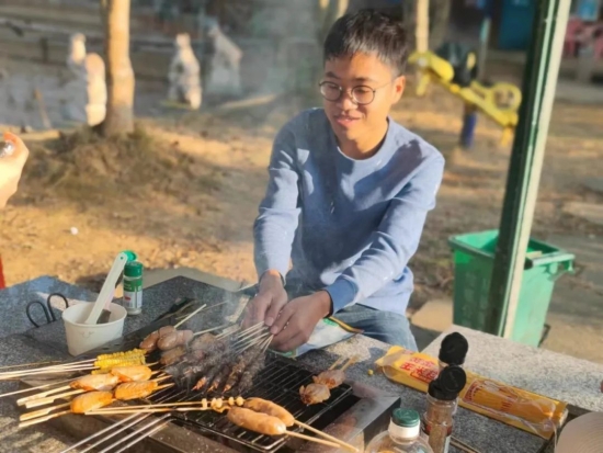 云图片