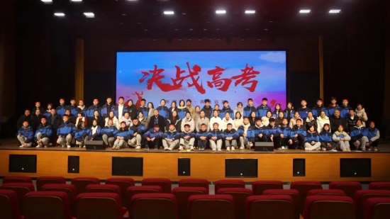 云图片