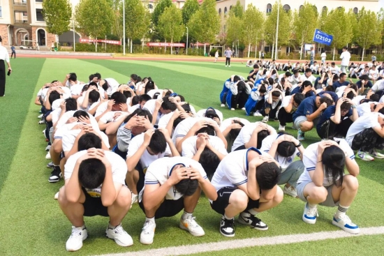云图片
